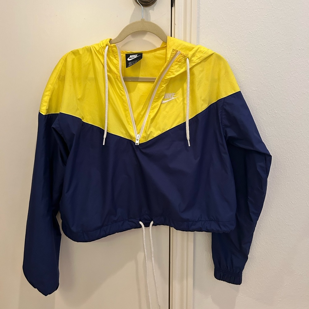 Nike cropped windbreaker